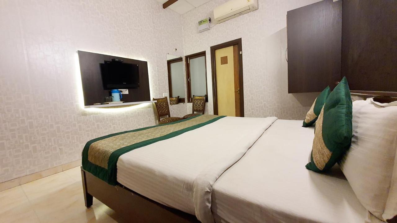 FabHotel HK Continental Amritsar Exterior foto