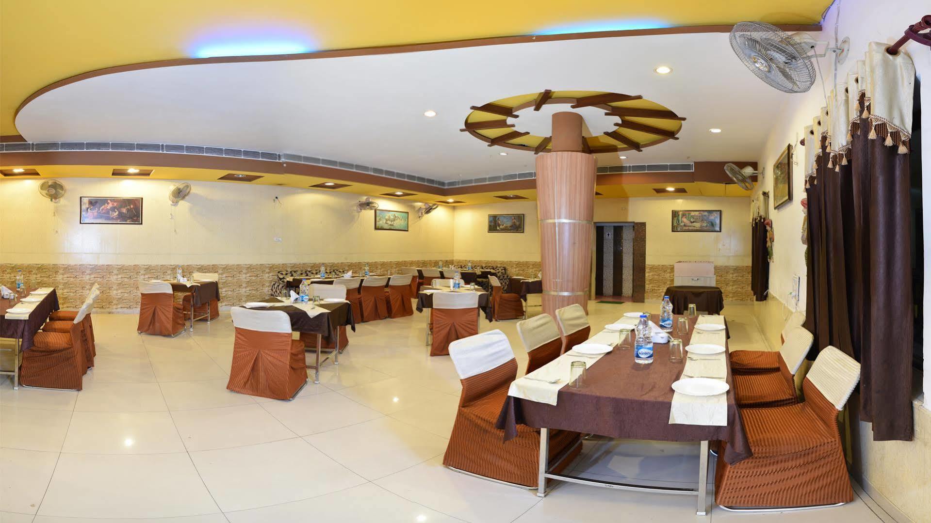 FabHotel HK Continental Amritsar Exterior foto